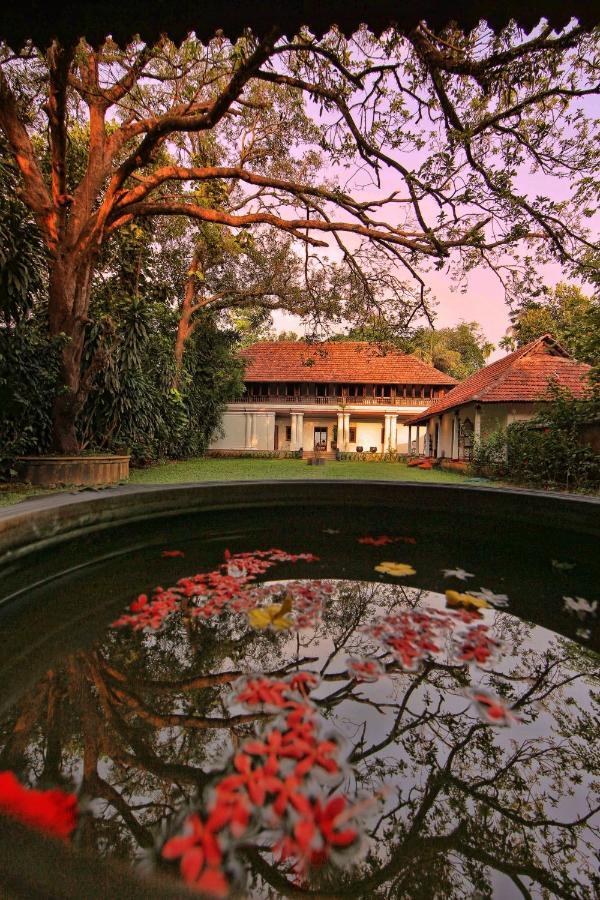 Chittoor Kottaram Royal Mansion - A Cgh Earth Saha Experience Hotel Kochi Exterior photo